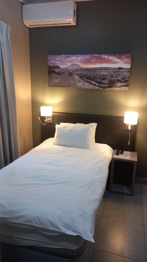 Upington Inn المظهر الخارجي الصورة